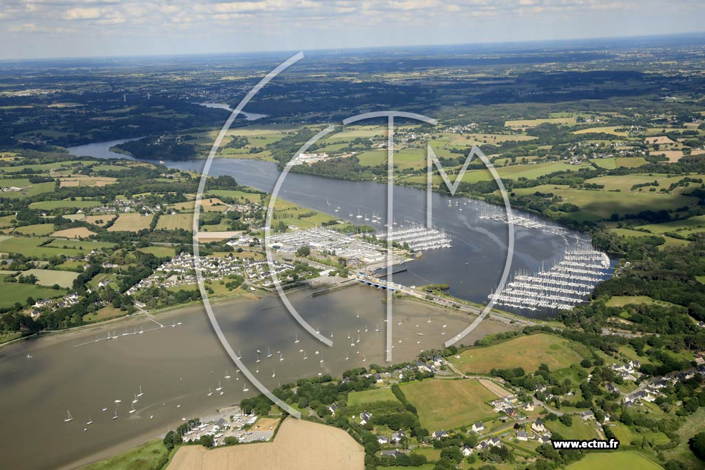 Photo arienne de Arzal (le Barrage)