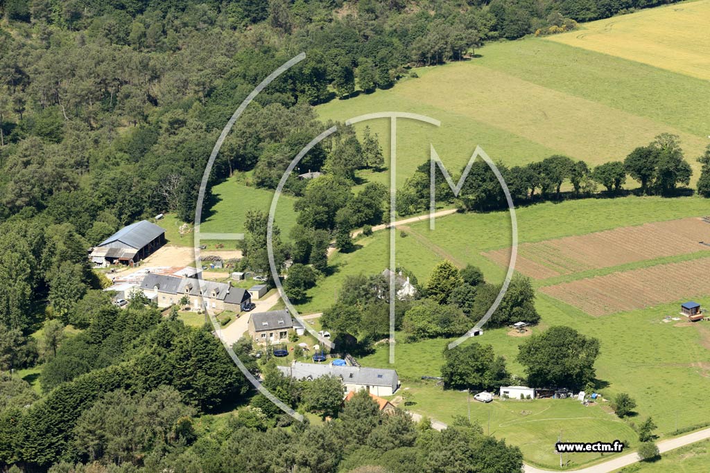 Photo arienne de Saint-Guyomard (la Lande des Bois)