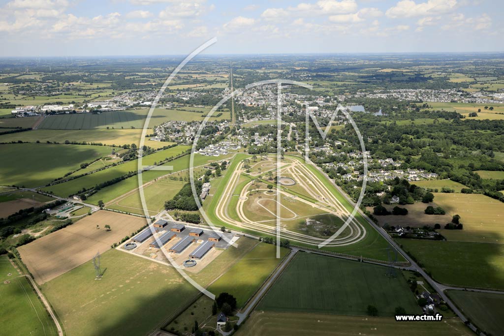 Photo arienne de Nort-sur-Erdre (Sud - Hippodrome de Beaumont)