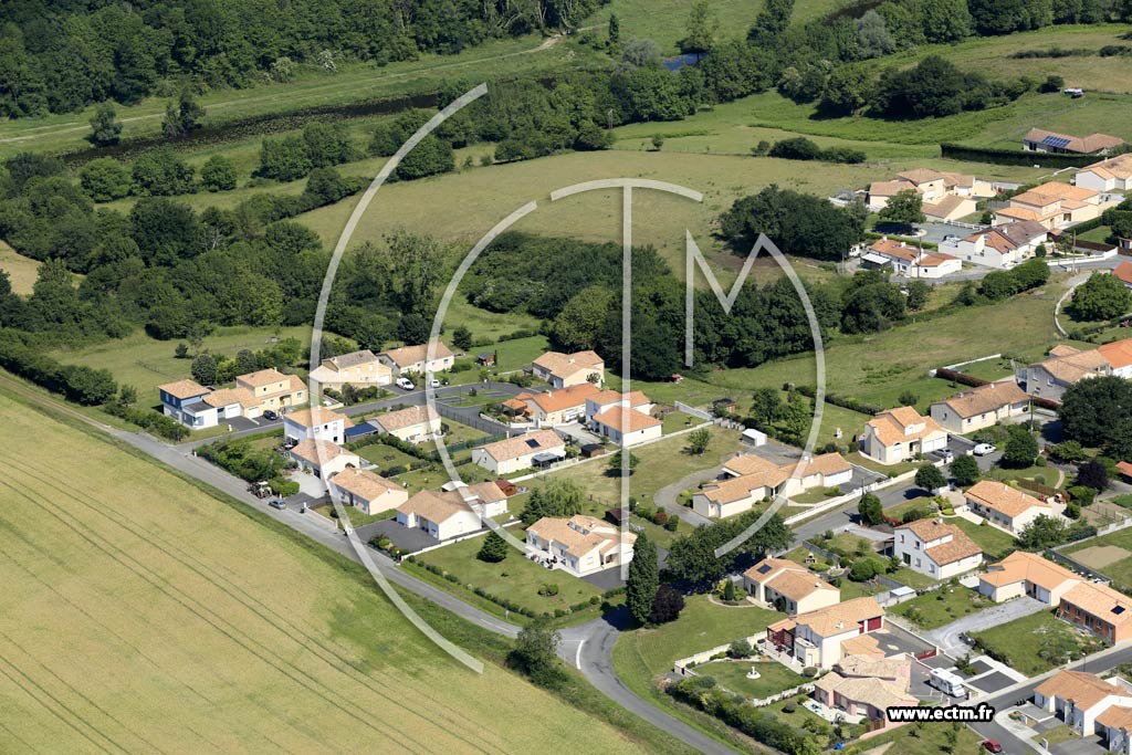 Photo arienne de Oudon (la Mabonnire)