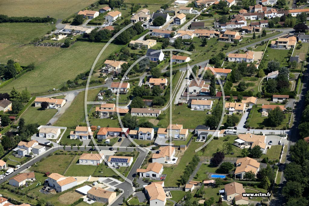 Photo arienne de Oudon (la Mabonnire)