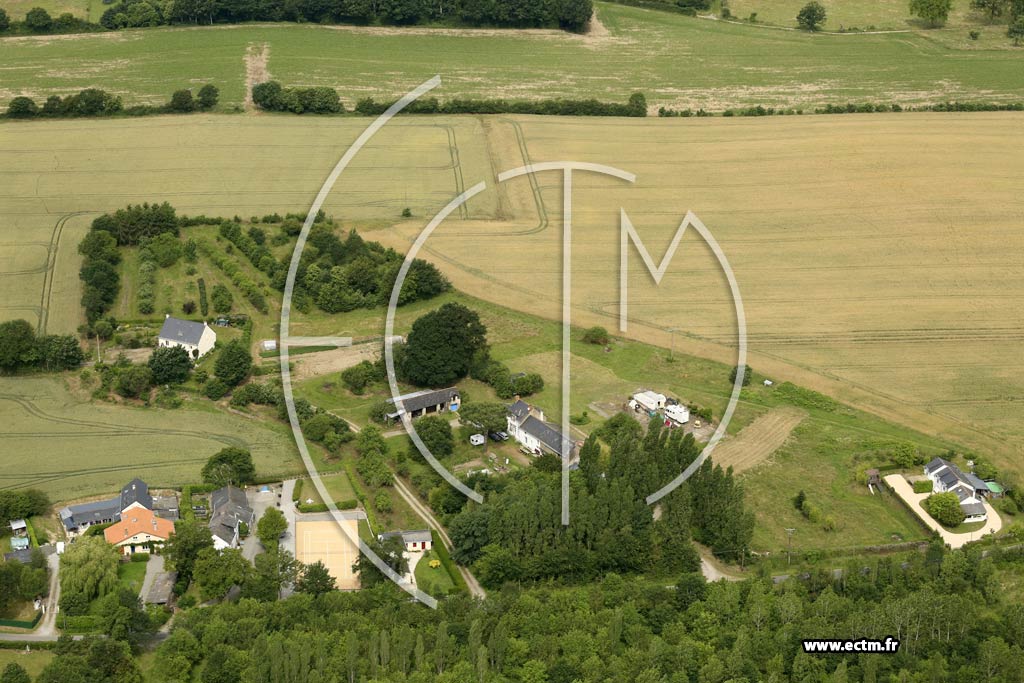 Photo arienne de Suc-sur-Erdre (la Pinaudire)