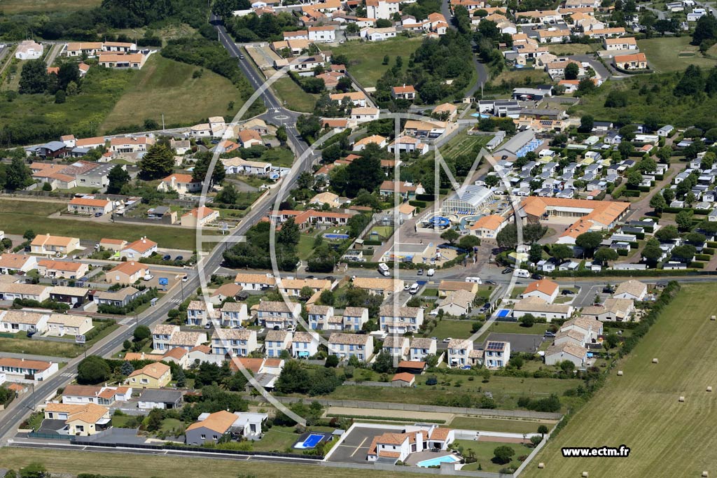 Photo arienne de Olonne-sur-Mer (Champaillas - le Moulin de la Salle)