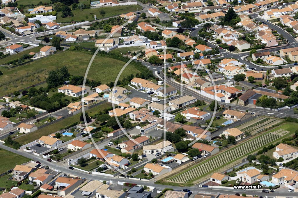 Photo arienne de Olonne-sur-Mer (la Paillolire)