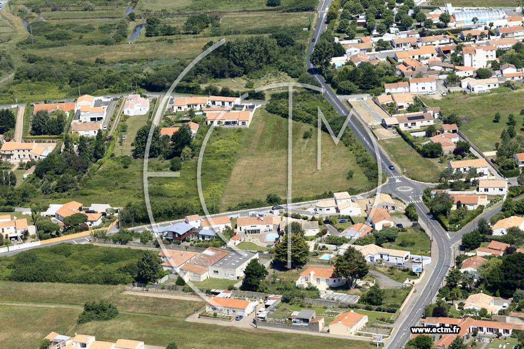 Photo arienne de Olonne-sur-Mer (le Moulin de la Salle)