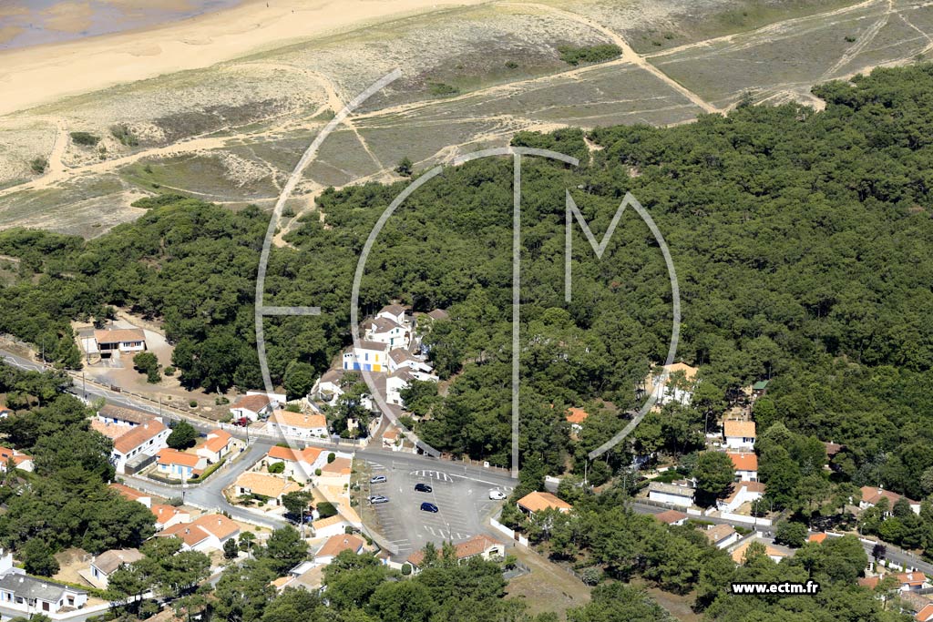 Photo arienne de La Tranche-sur-Mer (la Casse d'Espagne)