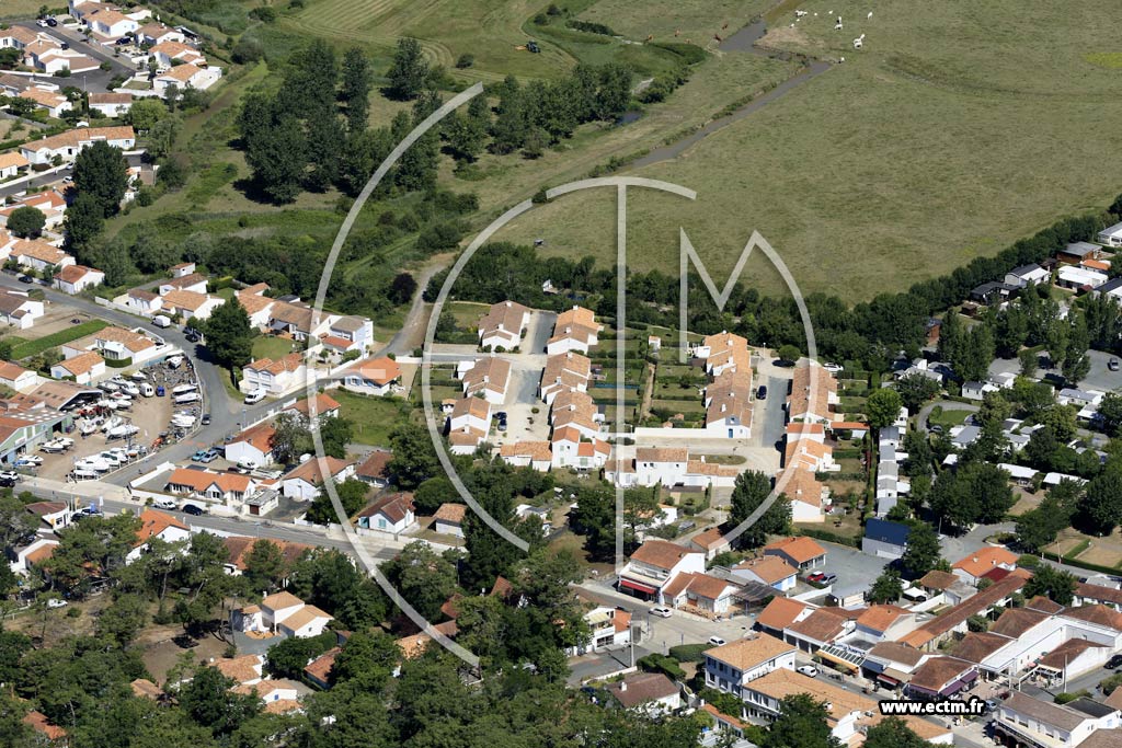 Photo arienne de La Tranche-sur-Mer (la Grire)