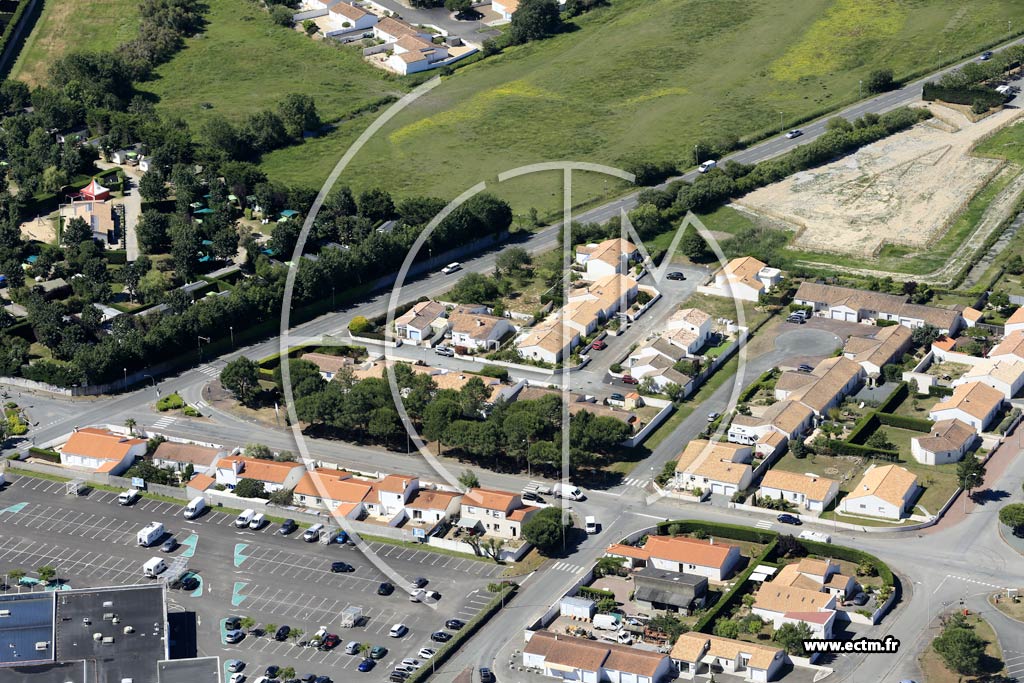 Photo arienne de La Tranche-sur-Mer (le Corba)