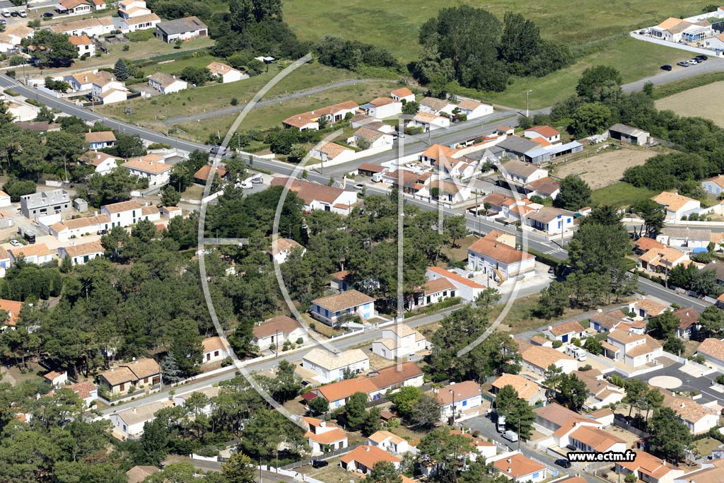 Photo arienne de La Tranche-sur-Mer (le Rocher)