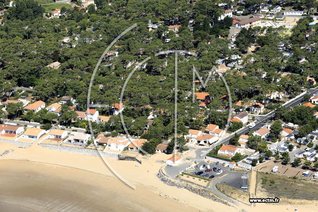 Photo arienne de La Tranche-sur-Mer (le Rocher)
