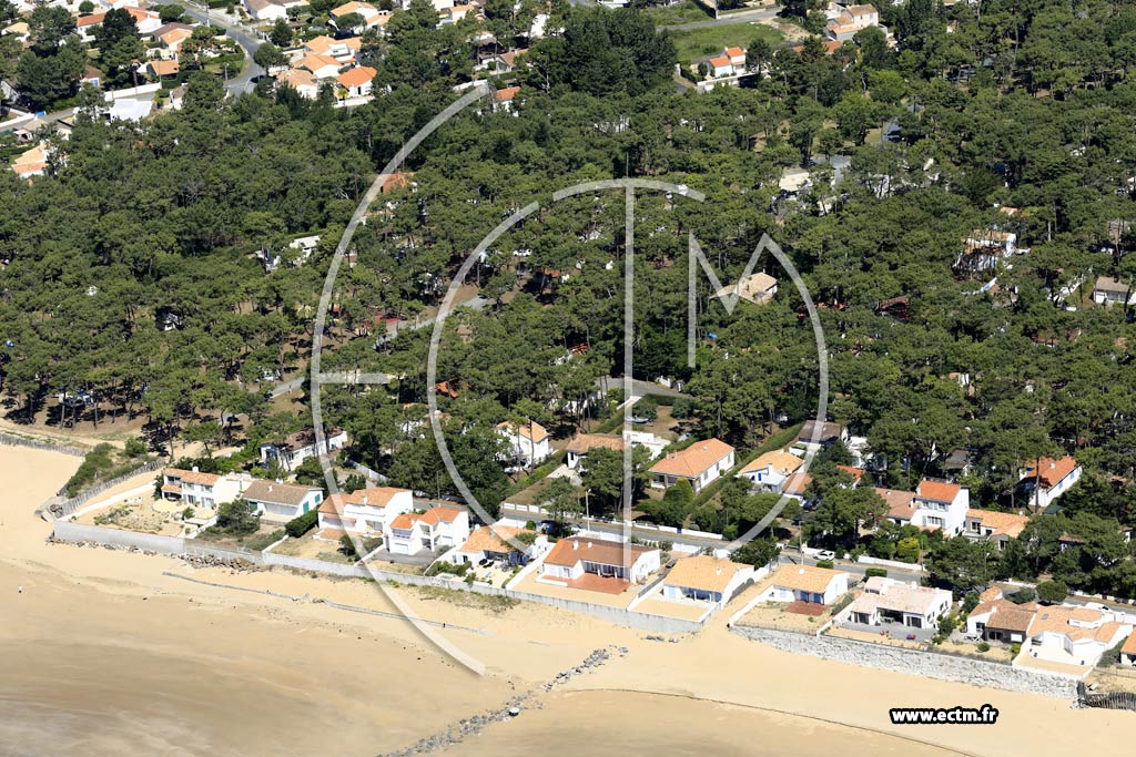 Photo arienne de La Tranche-sur-Mer (le Rocher)