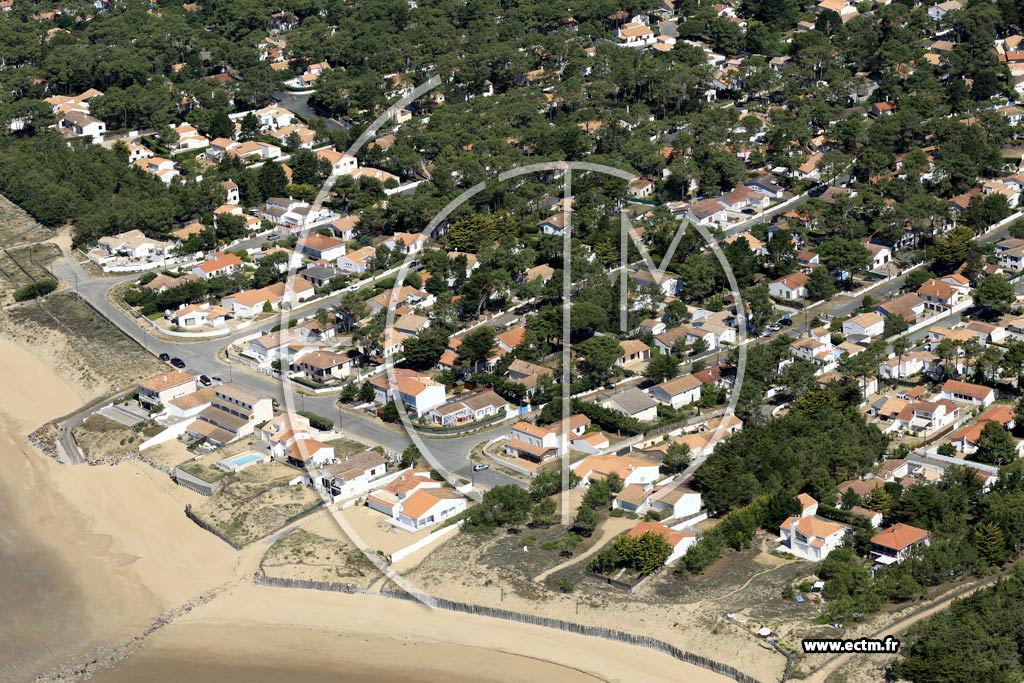 Photo arienne de La Tranche-sur-Mer (le Rocher)