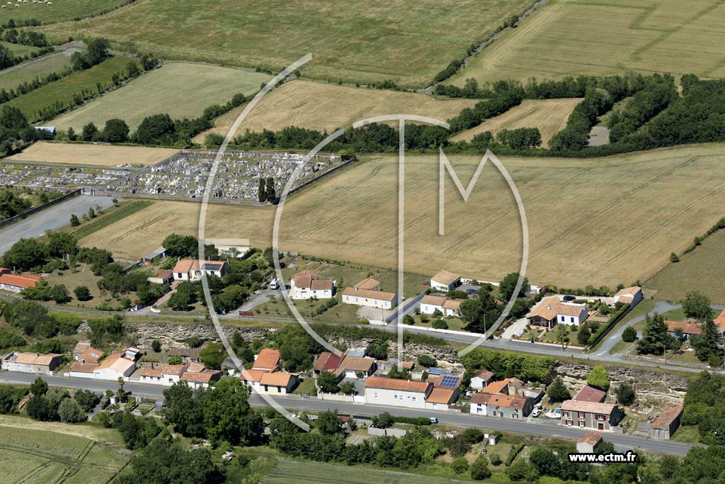 Photo arienne de Chaill-les-Marais (Village de l'An VII)