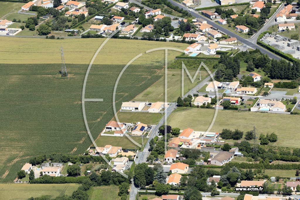 Photo arienne de Luon (le Grand Fougeroux)