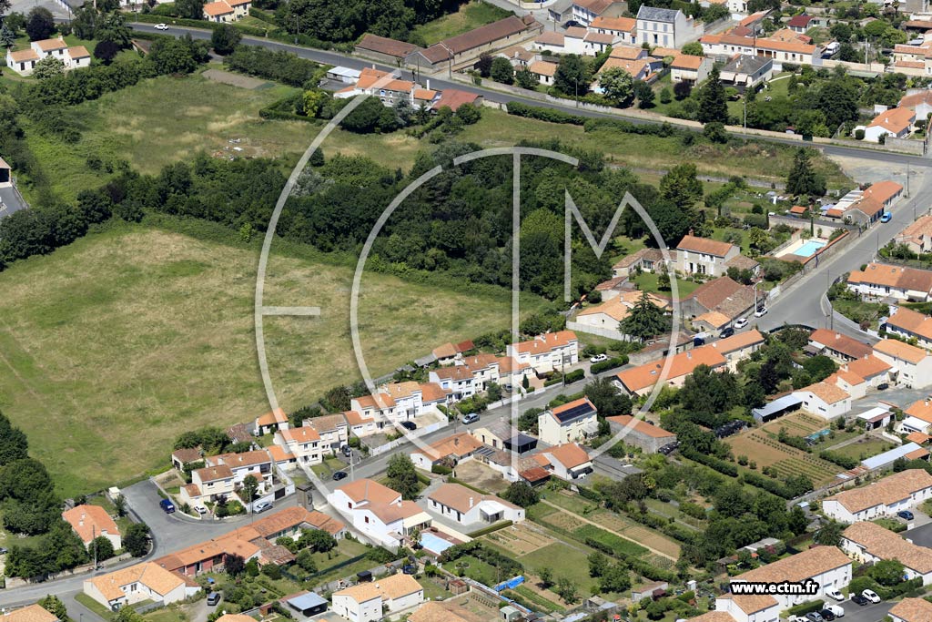 Photo arienne de Luon (le Puits Mairand)