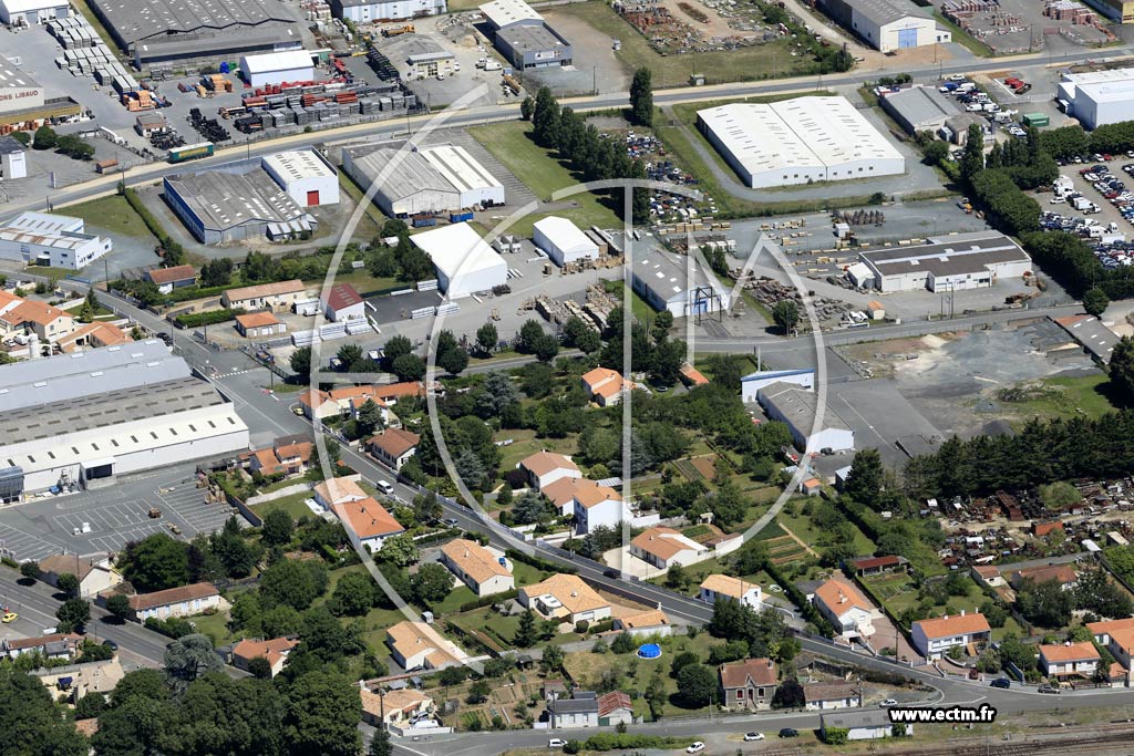 Photo arienne de Luon (les Groies Pironnes)
