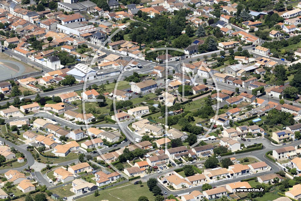 Photo arienne de Luon (Porte-Joie)