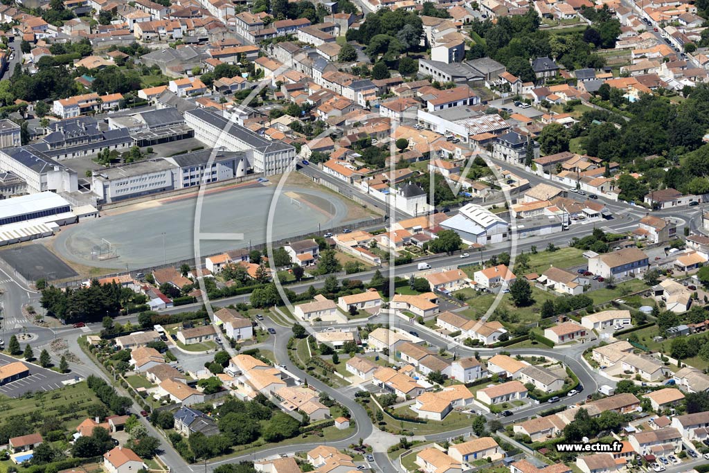 Photo arienne de Luon (Porte-Joie)