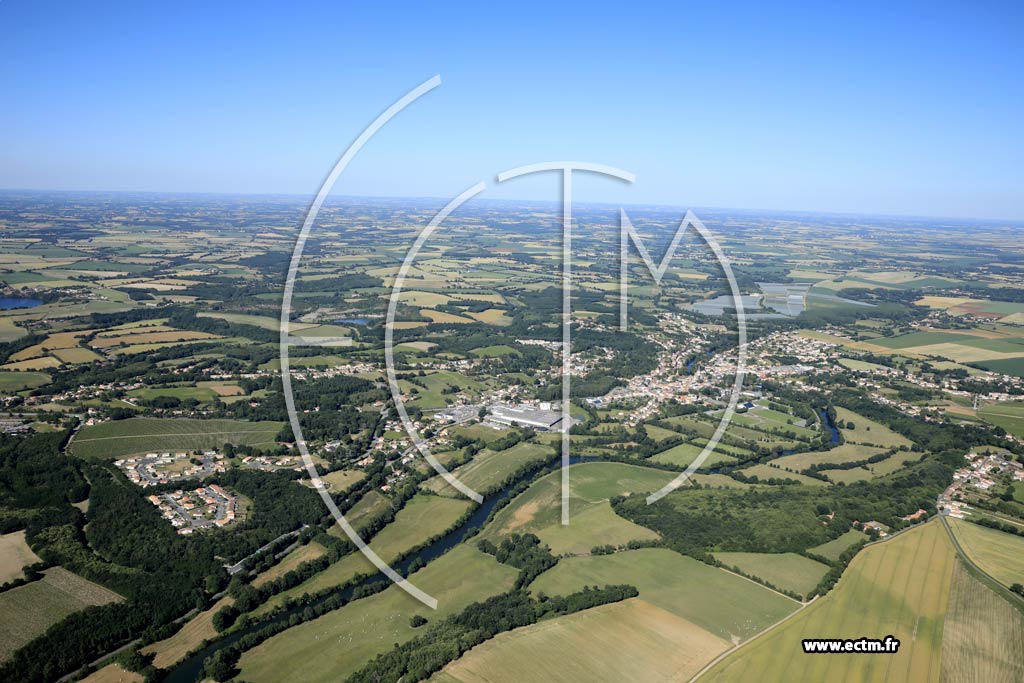 Photo arienne de Mareuil-sur-Lay-Dissais