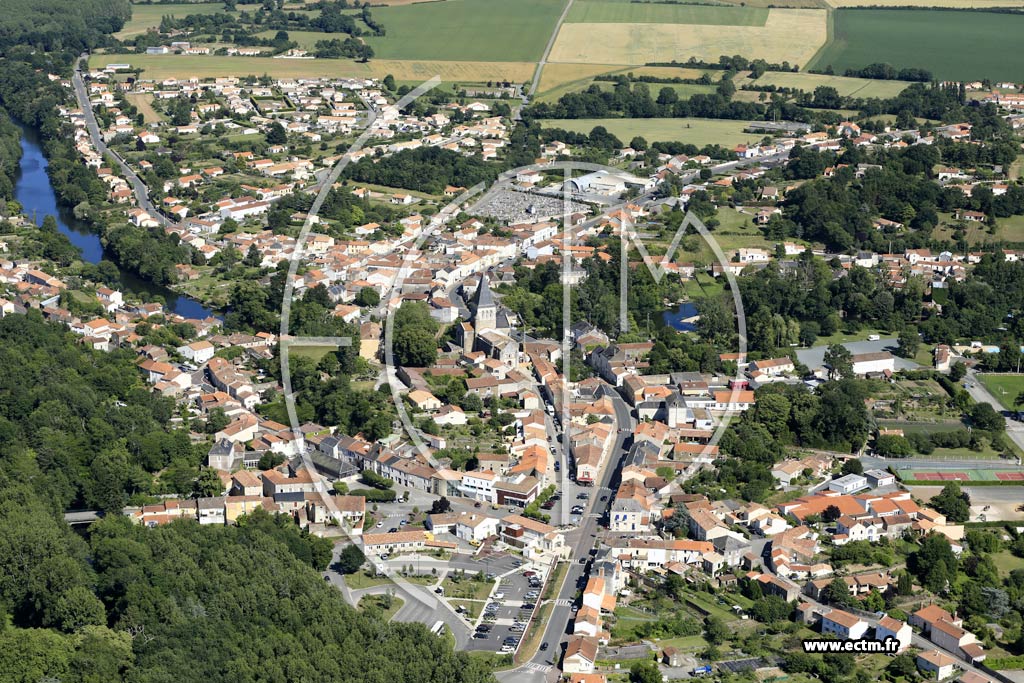 Photo arienne de Mareuil-sur-Lay-Dissais