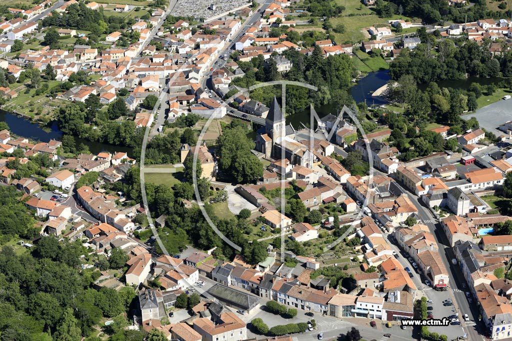 Photo arienne de Mareuil-sur-Lay-Dissais
