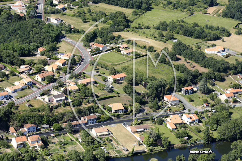 Photo arienne de Mareuil-sur-Lay-Dissais