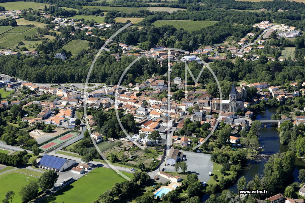 Photo arienne de Mareuil-sur-Lay-Dissais