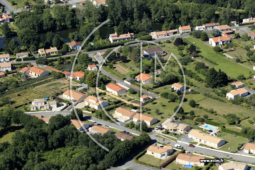 Photo arienne de Mareuil-sur-Lay-Dissais (le Pissebot)