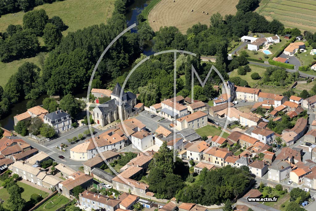Photo arienne de Moutiers-sur-le-Lay