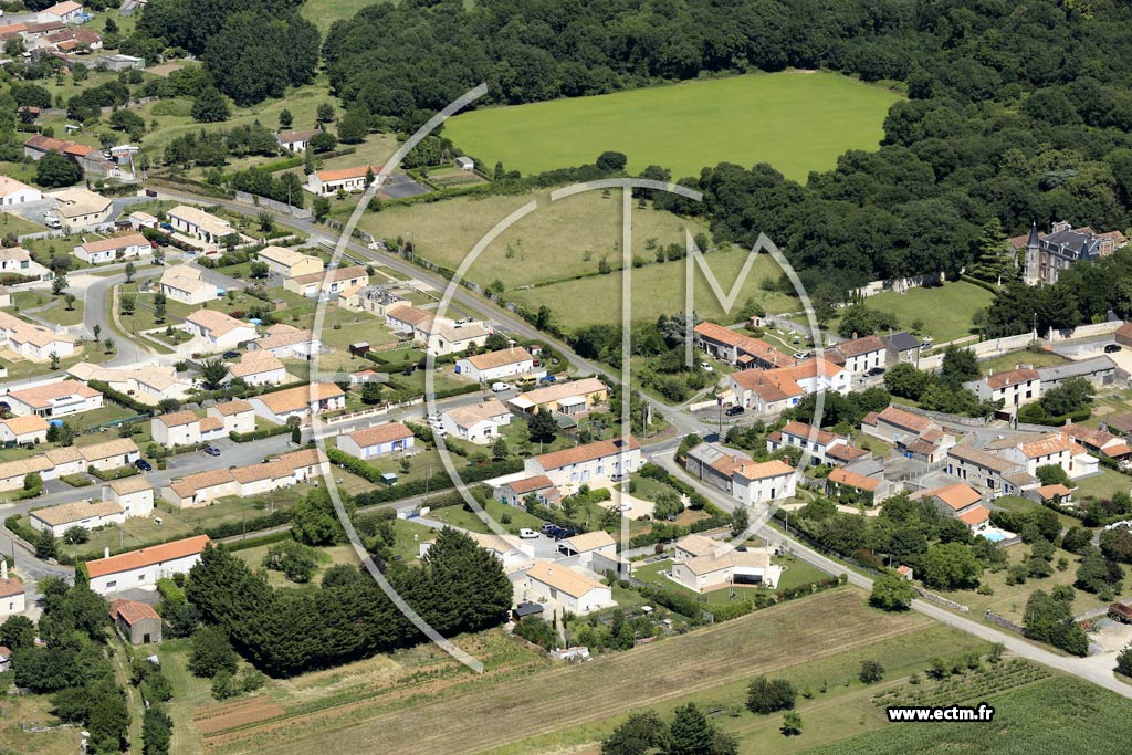 Photo arienne de Mouzeuil-Saint-Martin