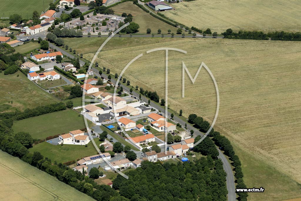 Photo arienne de Saint-Aubin-la-Plaine