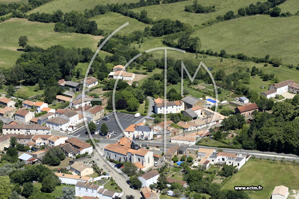 Photo arienne de Saint-Cyr-en-Talmondais