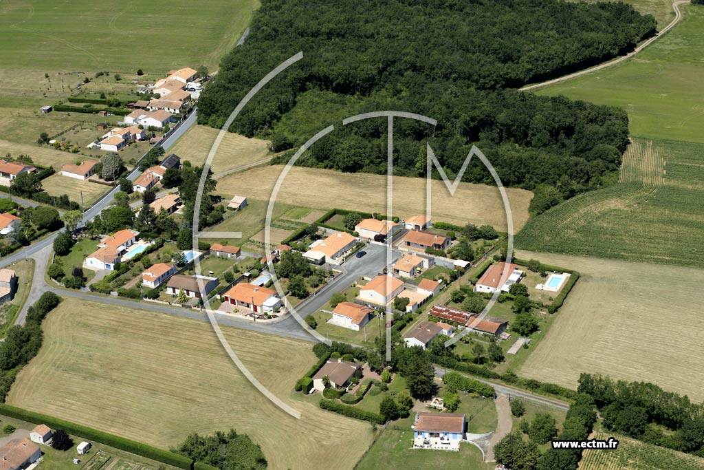 Photo arienne de Saint-Denis-du-Payr