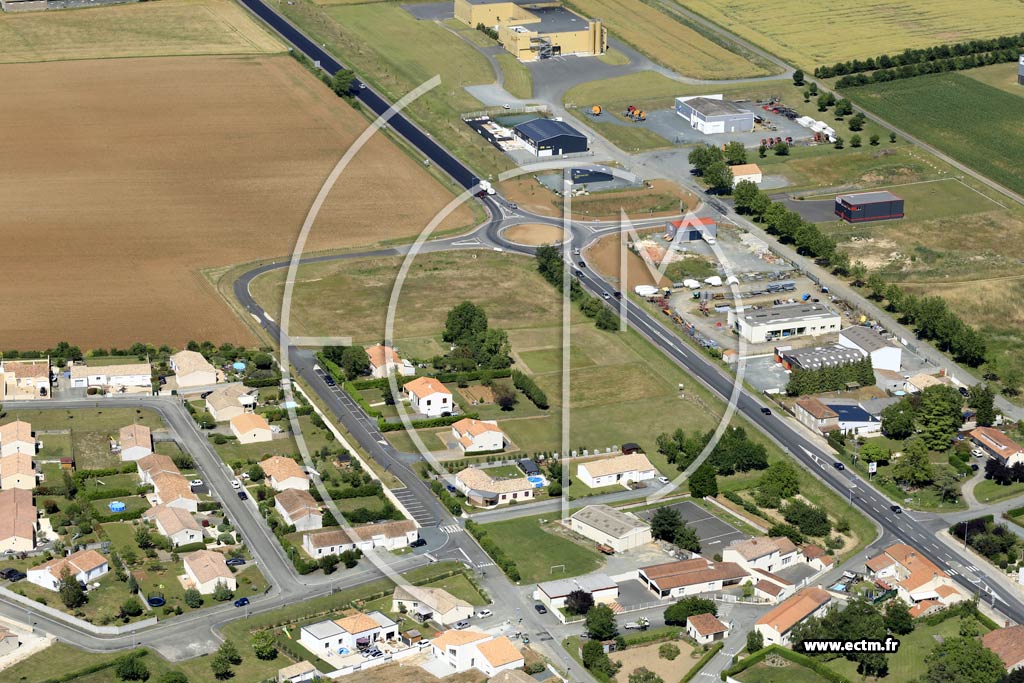 Photo arienne de Saint-Jean-de-Beugn