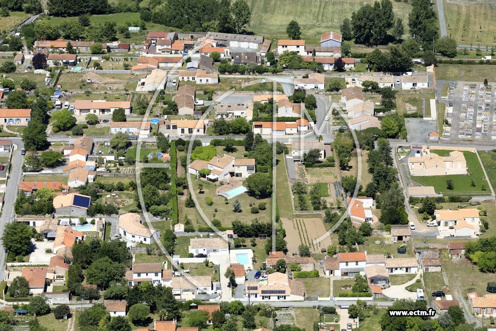 Photo arienne de Sainte-Radgonde-des-Noyers