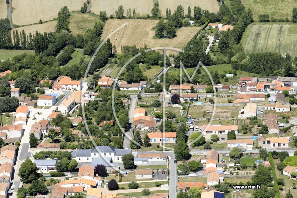 Photo arienne de Sainte-Radgonde-des-Noyers