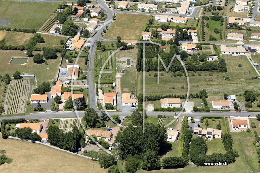 Photo arienne de Sainte-Radgonde-des-Noyers