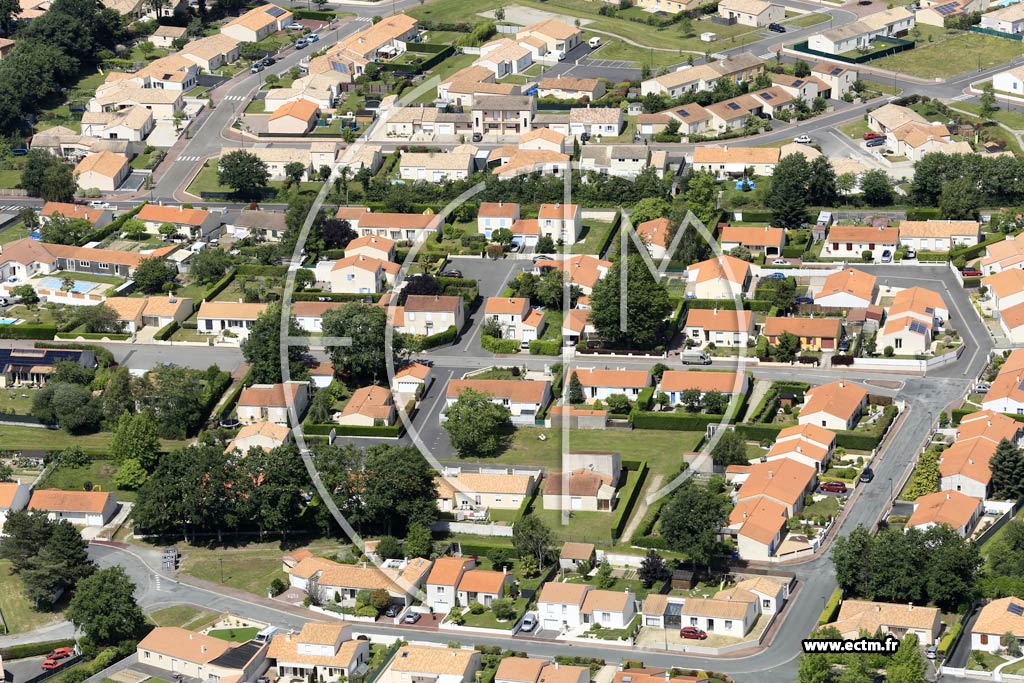 Photo arienne de Belleville-sur-Vie