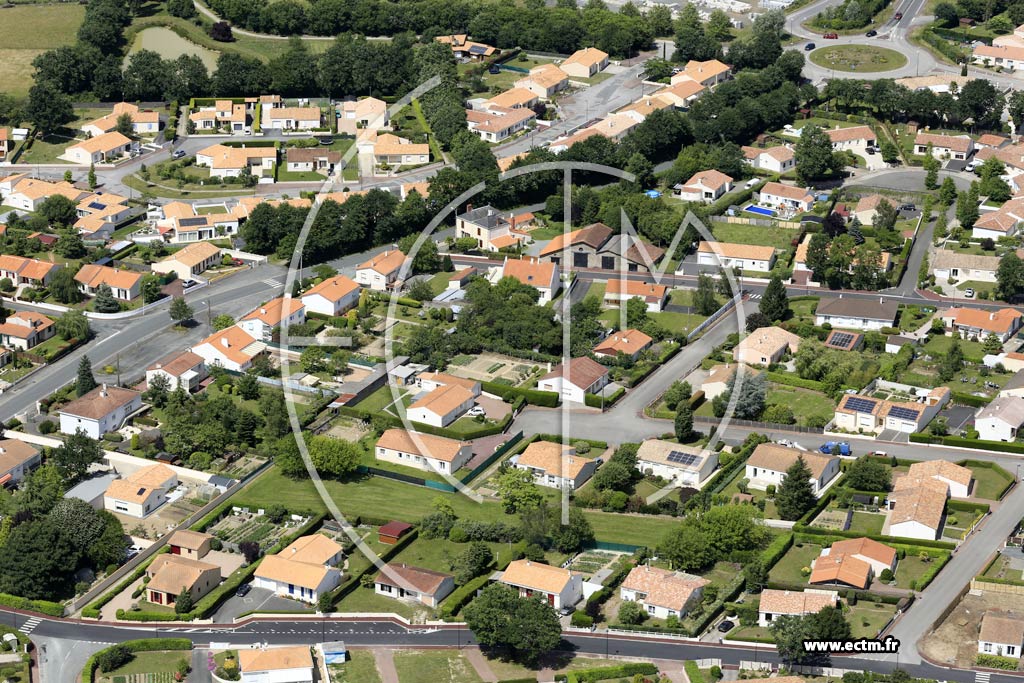 Photo arienne de Belleville-sur-Vie