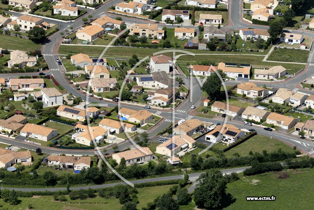 Photo arienne de Belleville-sur-Vie (Ouest)