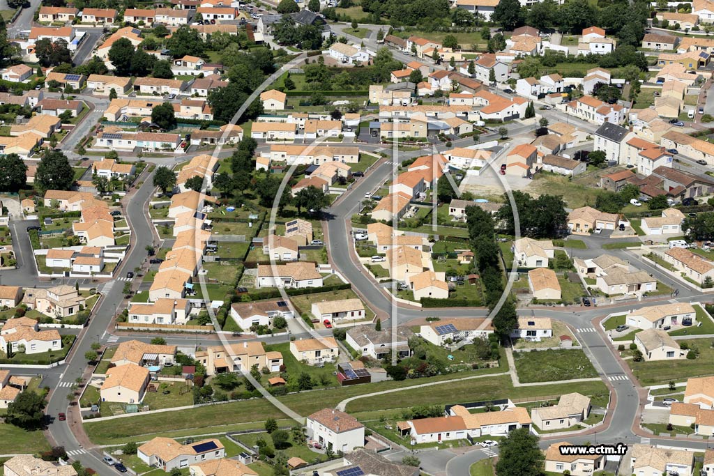 Photo arienne de Belleville-sur-Vie (Ouest)