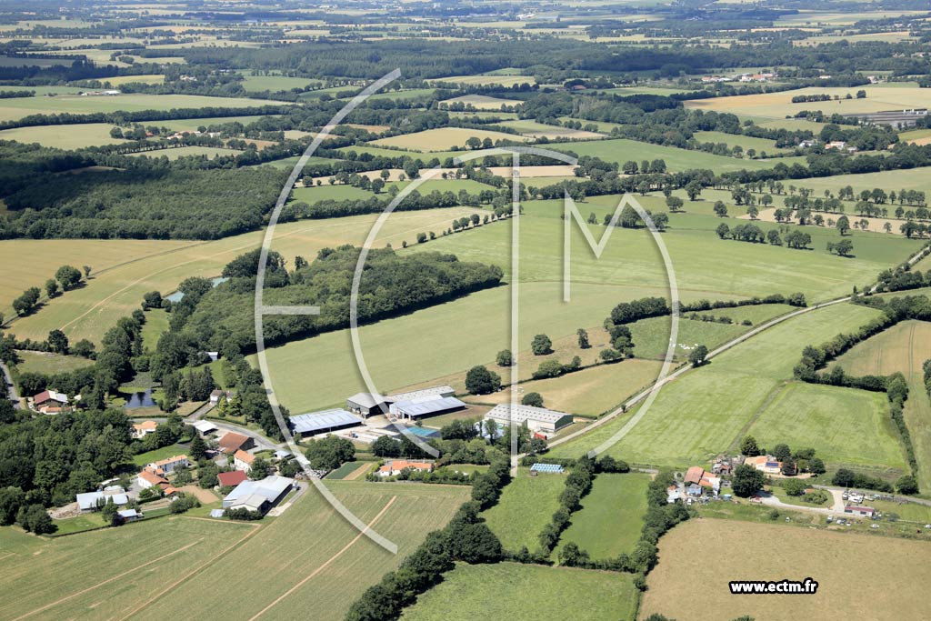 Photo arienne de Dompierre-sur-Yon (la Brebatire)