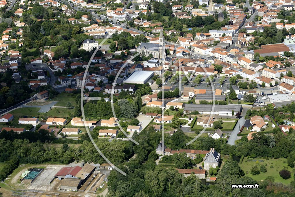 Photo arienne de L'Herbergement (Centre)