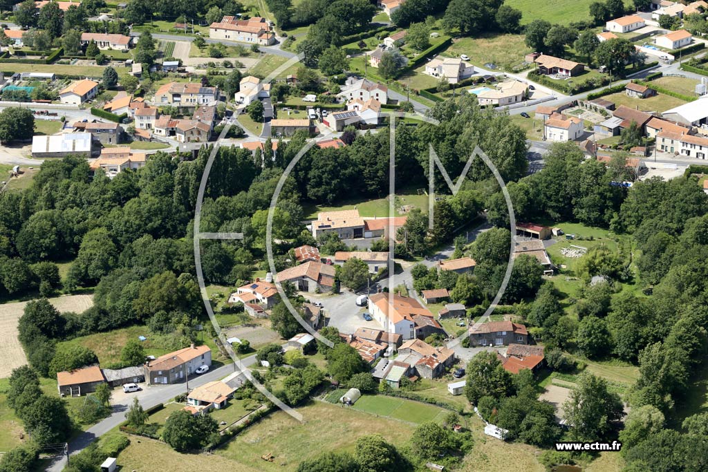 Photo arienne de Le Poir-sur-Vie (la Remaudire)