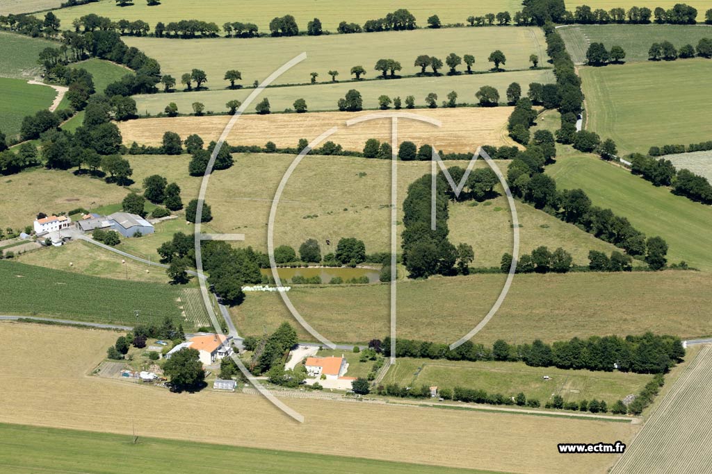 Photo arienne de Beaurepaire (Chambrette)