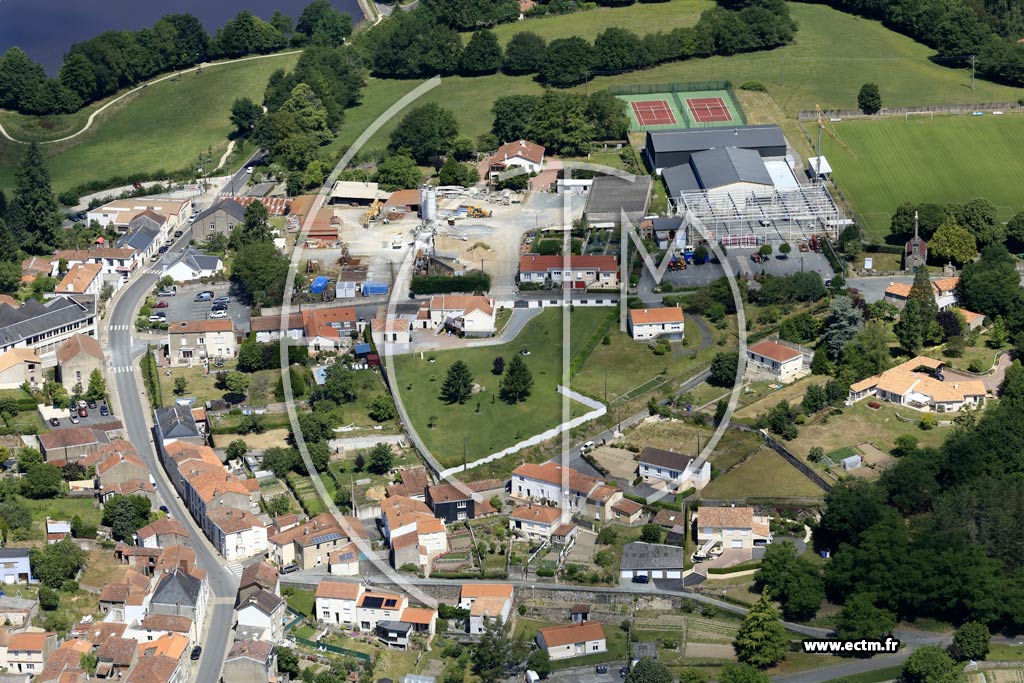 Photo arienne de Les Epesses (Centre)