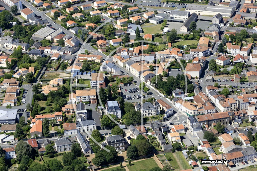 Photo arienne de Les Herbiers (Centre)