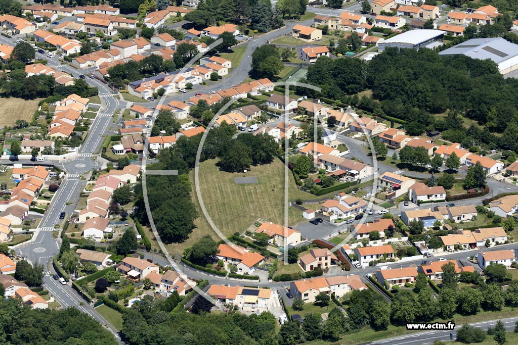 Photo arienne de Mortagne-sur-Svre (Bellevue)