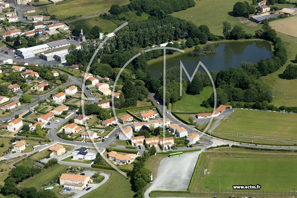 Photo arienne de Saint-Michel-Mont-Mercure