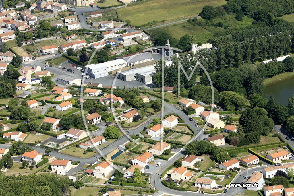 Photo arienne de Saint-Michel-Mont-Mercure